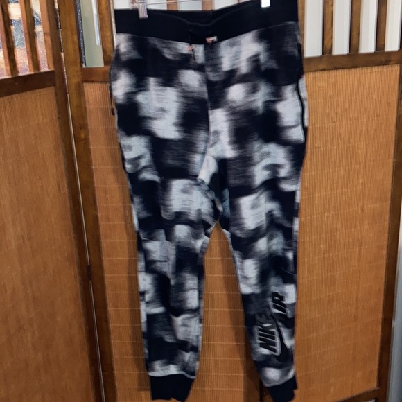 Nike pants L‎ - Picture 4 of 8